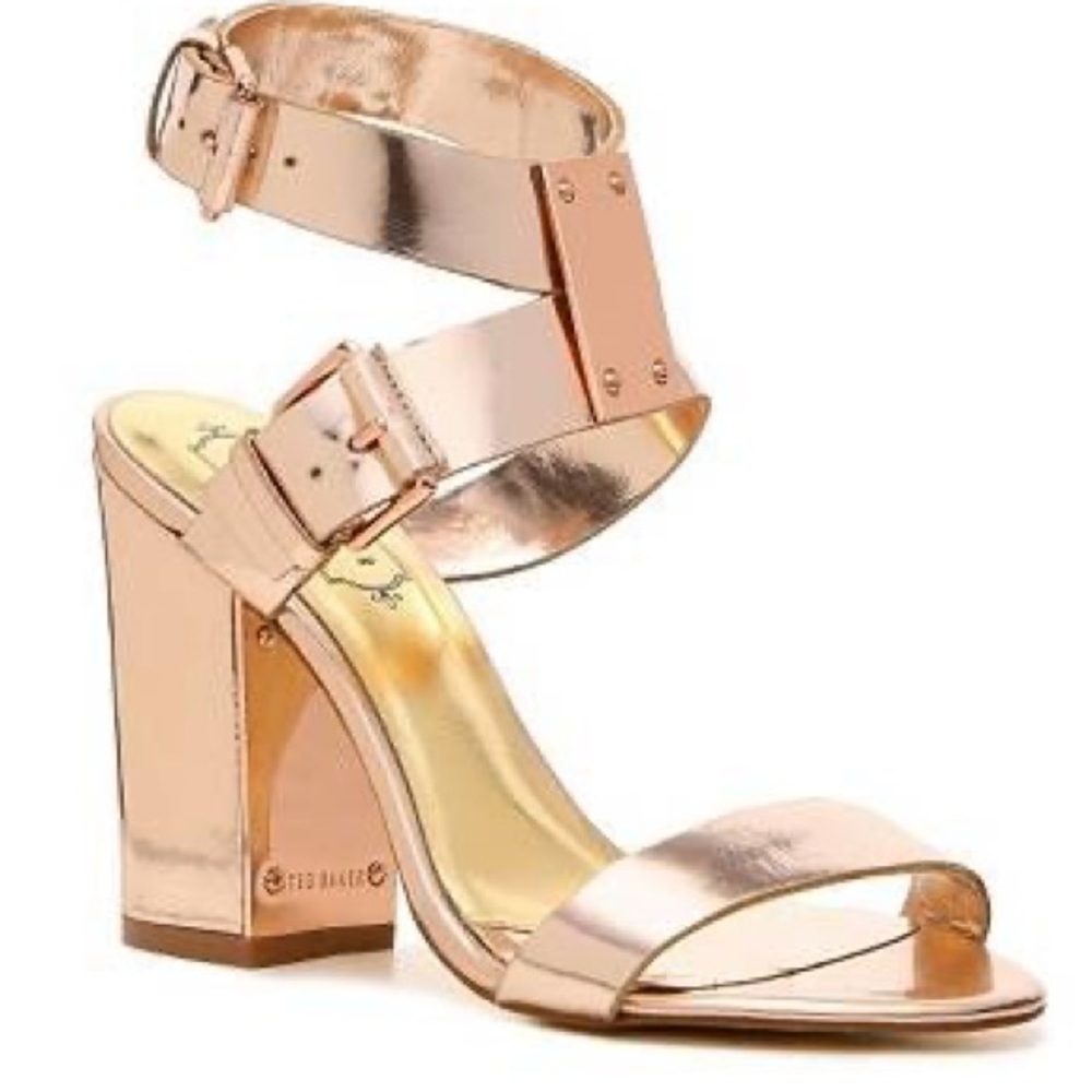 Ted Baker Rose Gold “lissome” sandal size US 9